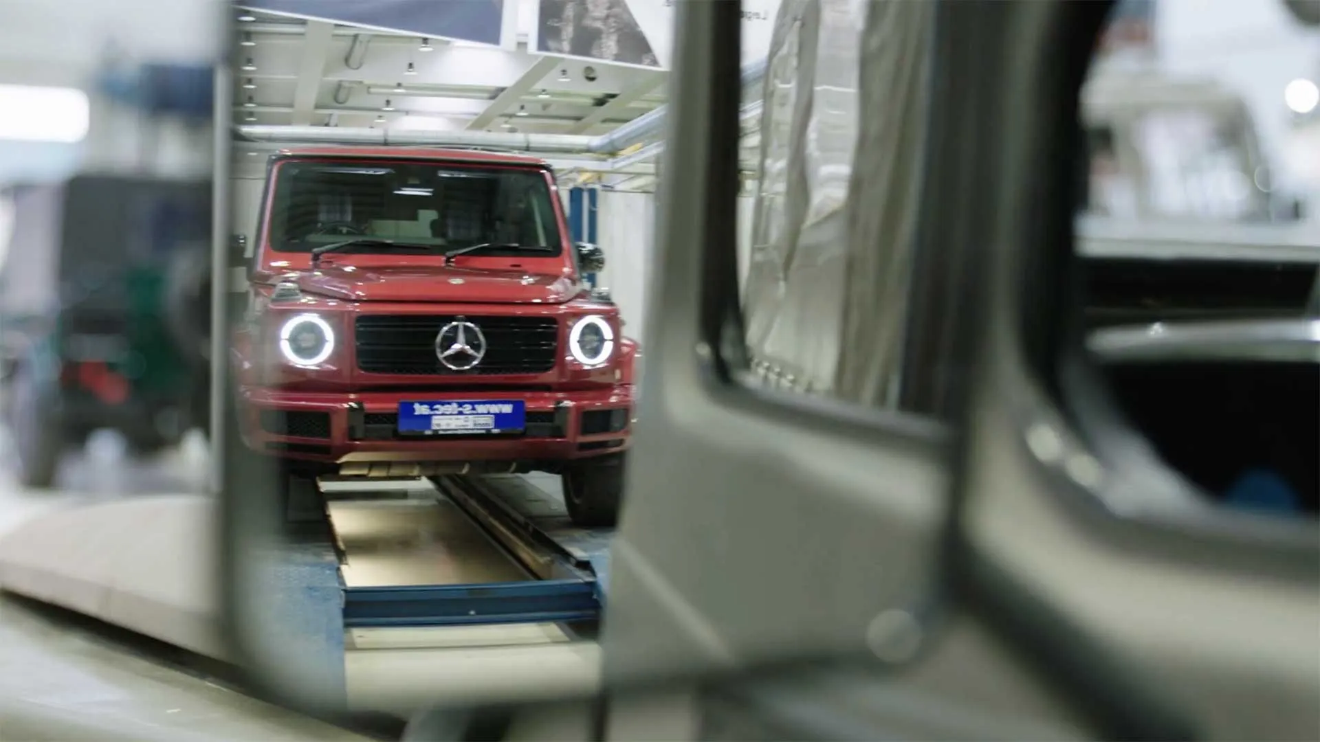 Mercedes G in Rear Window Reflection Imagefilm